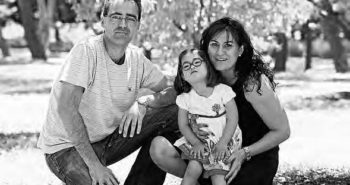 FAMILIA NUCLEAR EN PARQUE